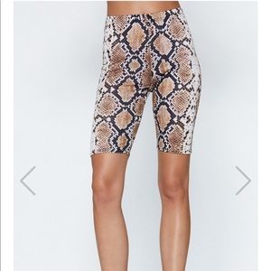 Calming the Snake Biking Shorts